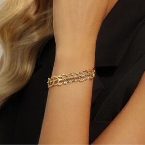 NEW?18k Gold Plated Wishbone Bracelet